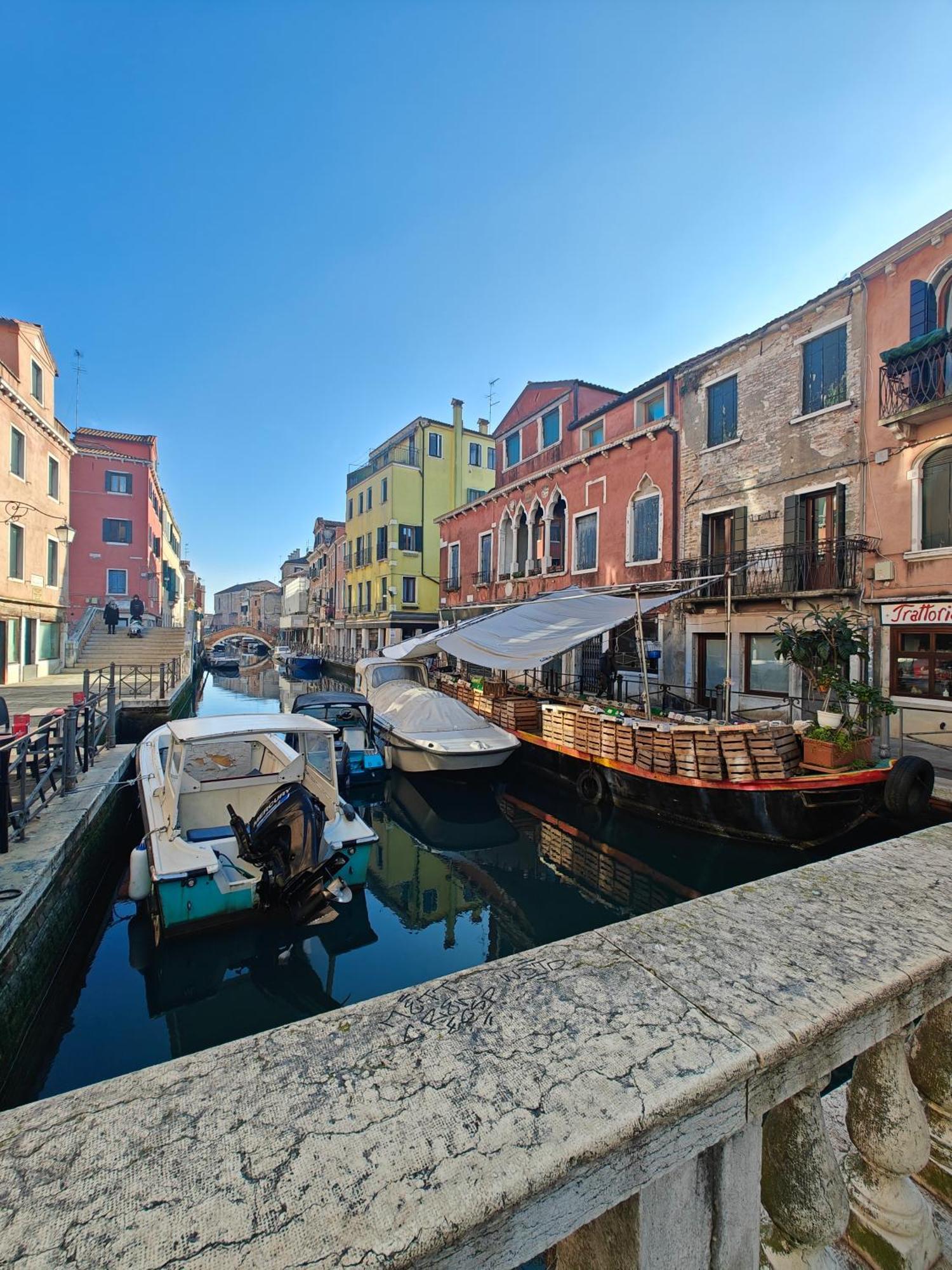 Castello Canal View Венеция Экстерьер фото